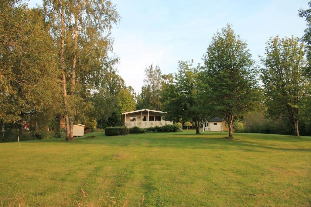 Ferienhaus Smultronsstaelle Hjo, Vaettern Exteriér fotografie